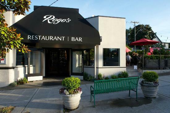 Magnolia's Restaurant & Lounge