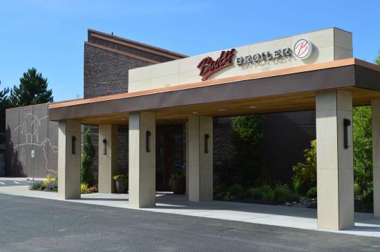 Budd's Broiler