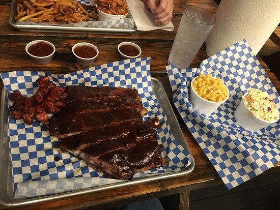 Brileys BBQ and Grill