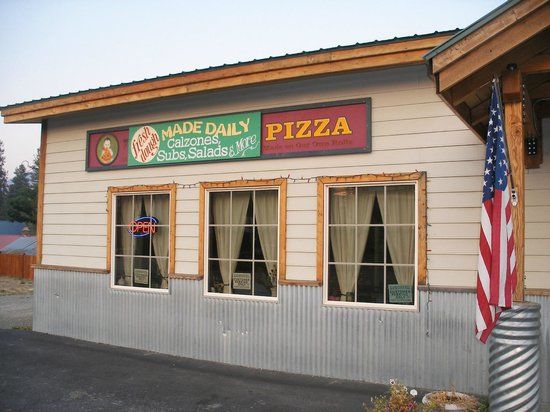 Hometown Pizza