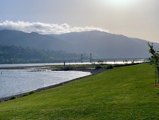 Hood River Waterfront Park