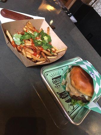 Mammoth Burger Company