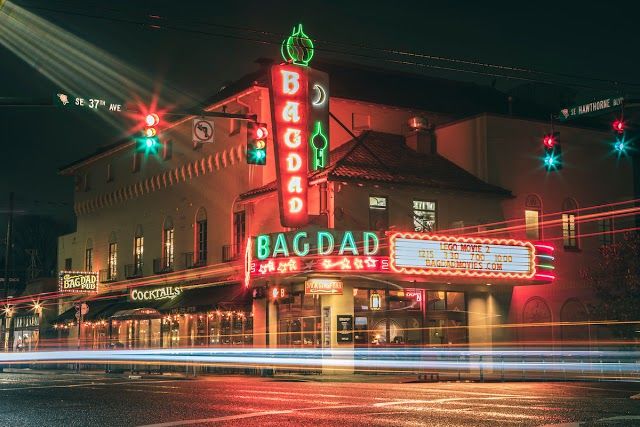 McMenamins Bagdad Theater & Pub