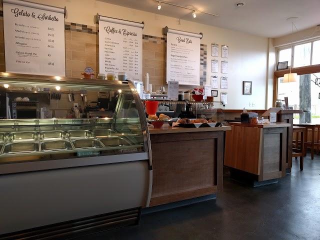 Bassotto Gelateria Cafe