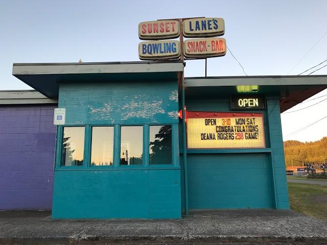 Sunset Lanes
