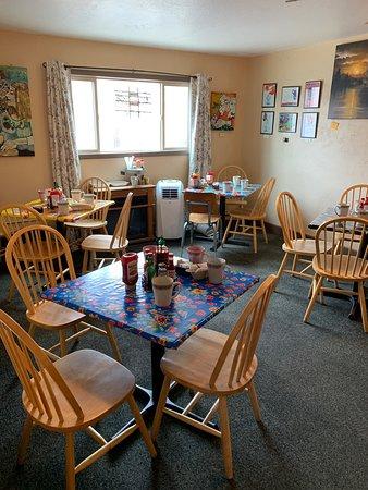 The Garnet Cafe