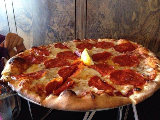 Royal Hotel and Pizza Parlor