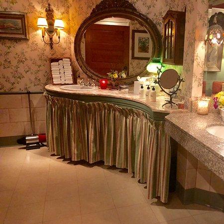 The Herbfarm Restaurant