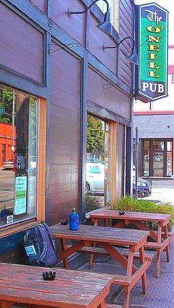 Biddy McGraw's Irish Pub
