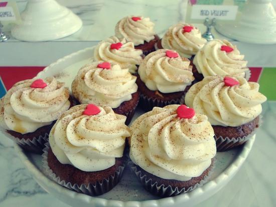 Sweet Frostings Blissful Bakeshop