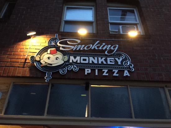 Smoking Monkey Pizza