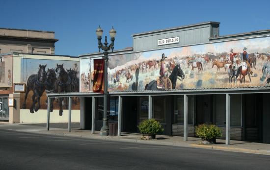 Toppenish Murals
