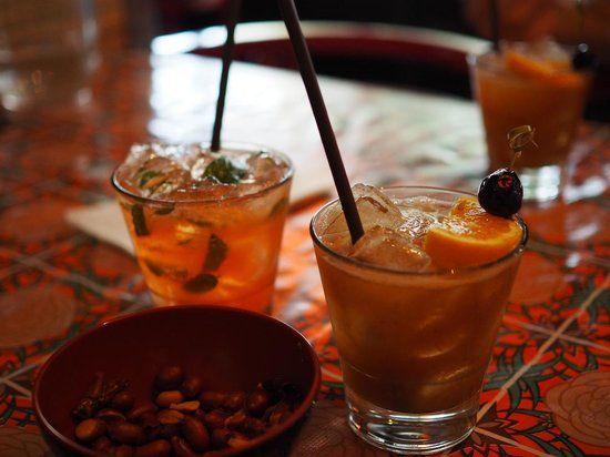 Whiskey Soda Lounge