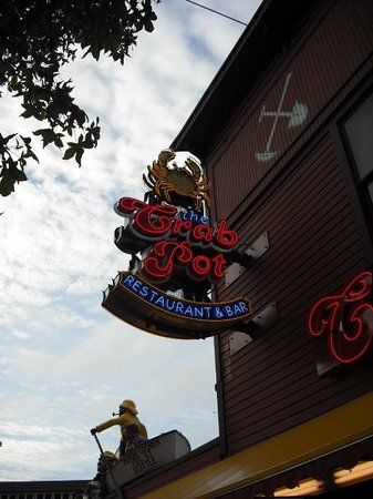 The Crab Pot Restaurant & Bar