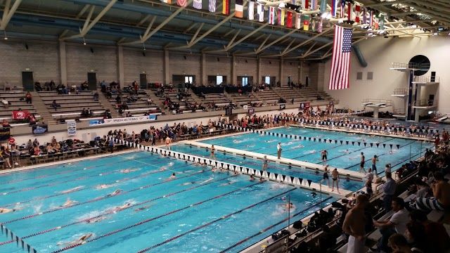 Weyerhaeuser King County Aquatic Center