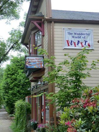 Portland Puppet Museum