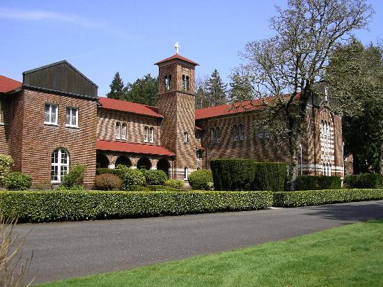 LeMay Museum at Marymount