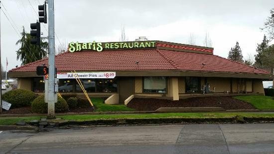 Shari's